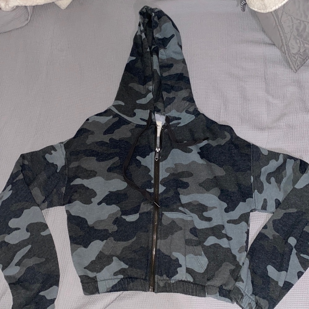CROP JACKET